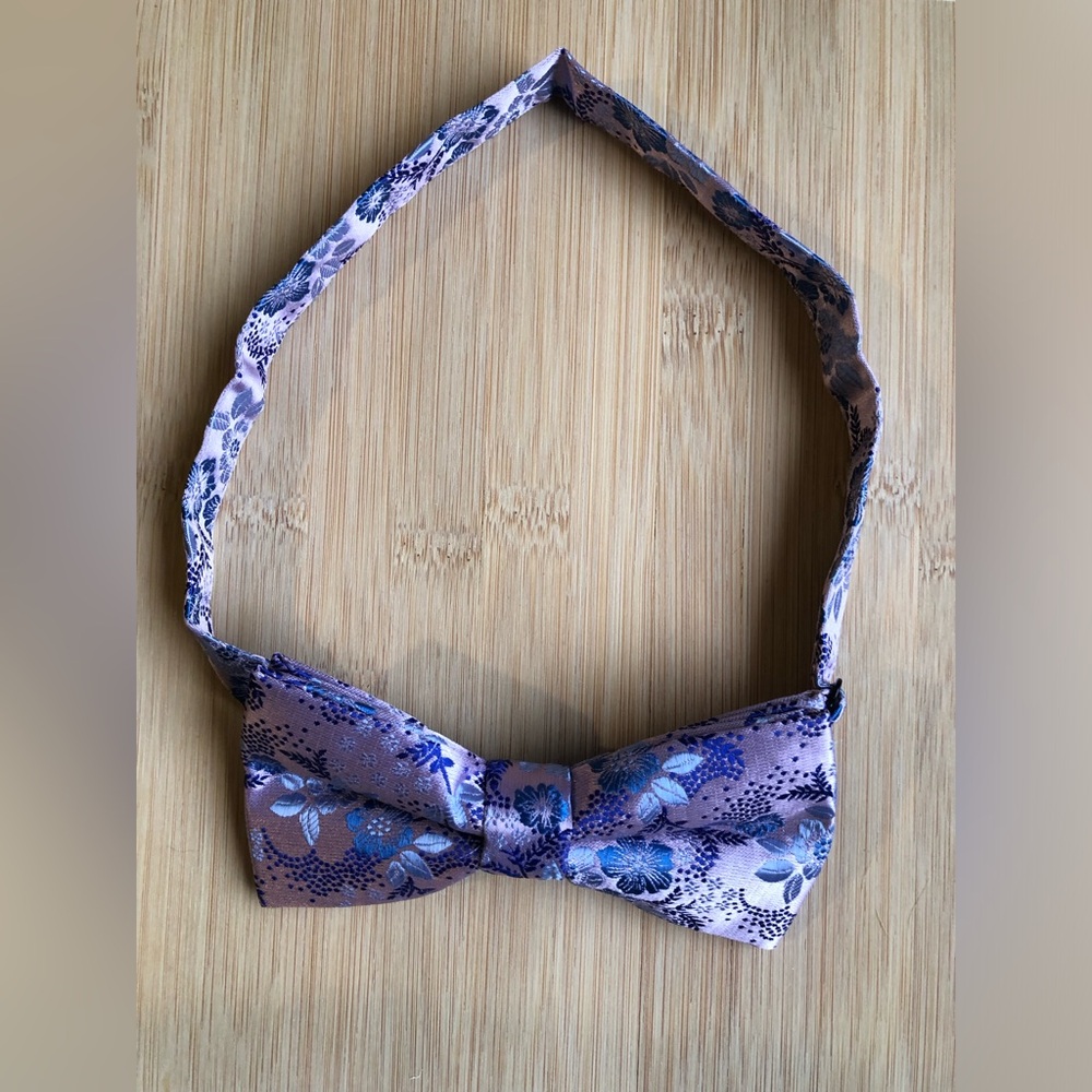 Brocade Bow Tie